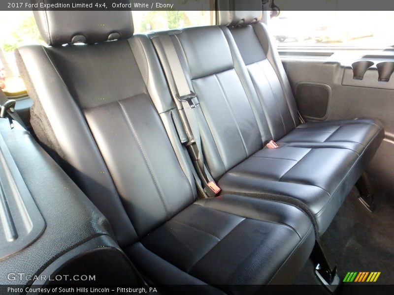 Oxford White / Ebony 2017 Ford Expedition Limited 4x4