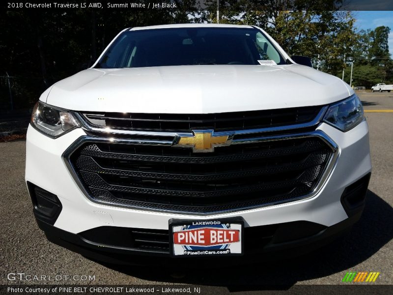 Summit White / Jet Black 2018 Chevrolet Traverse LS AWD