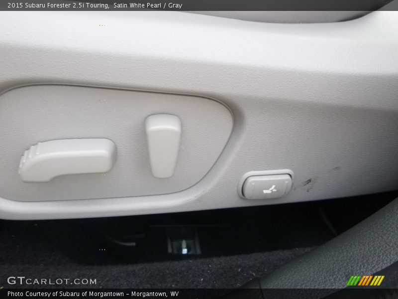 Satin White Pearl / Gray 2015 Subaru Forester 2.5i Touring
