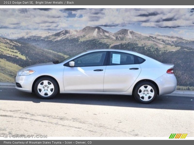 Bright Silver Metallic / Black 2013 Dodge Dart SE