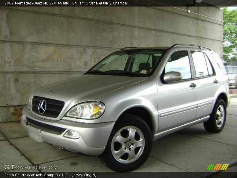 Brilliant Silver Metallic / Charcoal 2002 Mercedes-Benz ML 320 4Matic