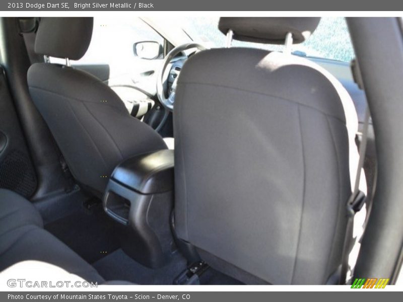 Bright Silver Metallic / Black 2013 Dodge Dart SE