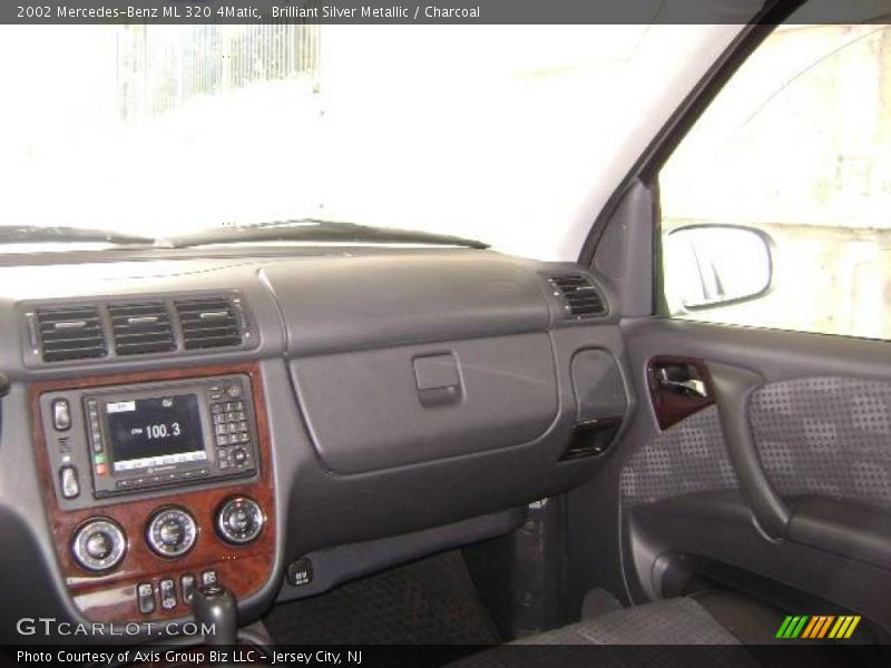 Brilliant Silver Metallic / Charcoal 2002 Mercedes-Benz ML 320 4Matic