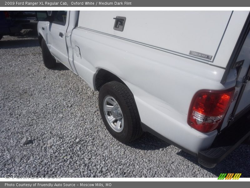 Oxford White / Medium Dark Flint 2009 Ford Ranger XL Regular Cab