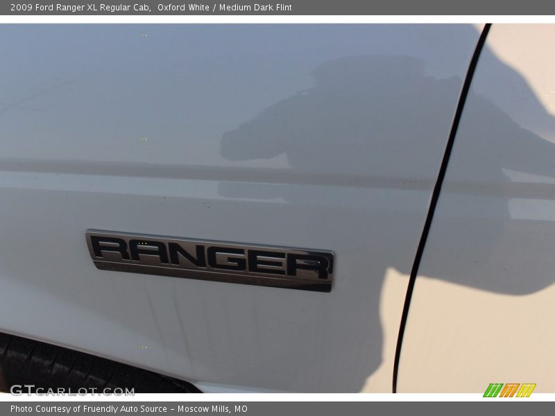 Oxford White / Medium Dark Flint 2009 Ford Ranger XL Regular Cab