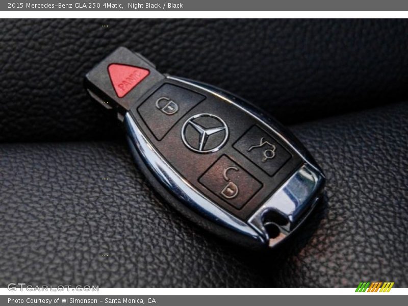 Night Black / Black 2015 Mercedes-Benz GLA 250 4Matic