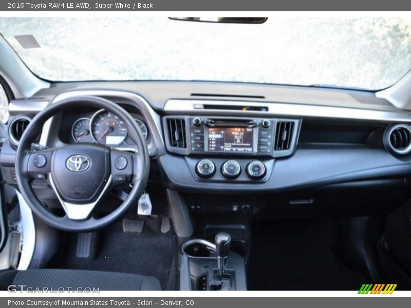 Super White / Black 2016 Toyota RAV4 LE AWD