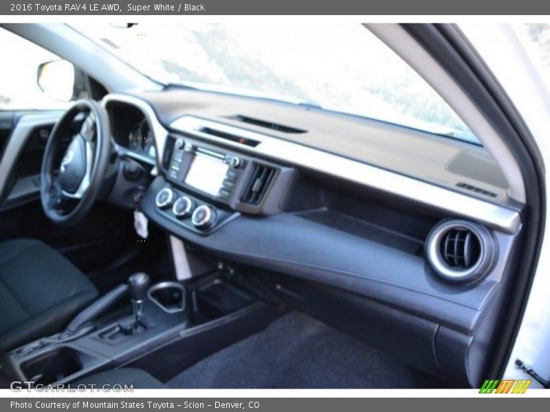Super White / Black 2016 Toyota RAV4 LE AWD