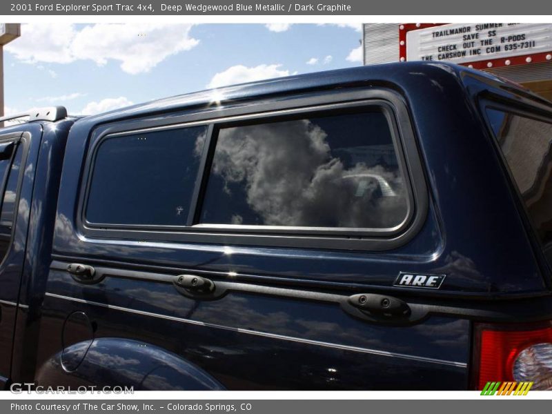 Deep Wedgewood Blue Metallic / Dark Graphite 2001 Ford Explorer Sport Trac 4x4