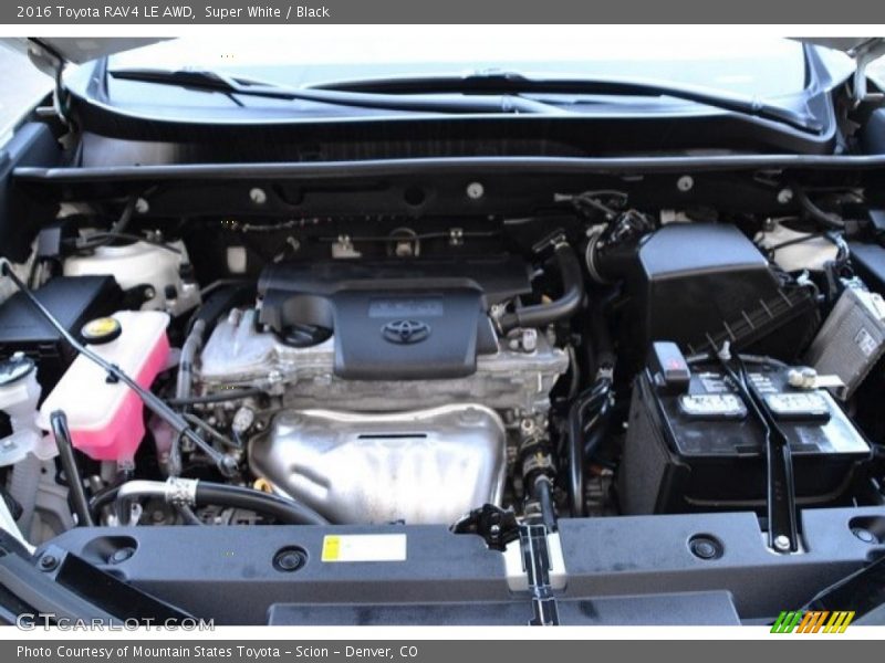 Super White / Black 2016 Toyota RAV4 LE AWD