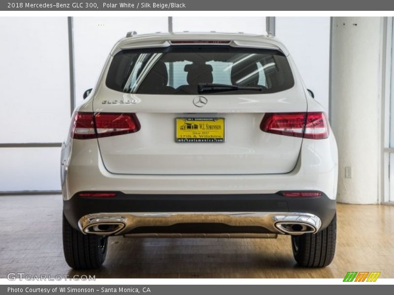 Polar White / Silk Beige/Black 2018 Mercedes-Benz GLC 300