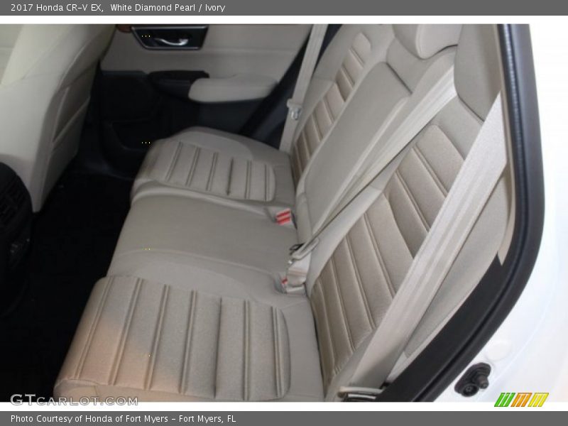 White Diamond Pearl / Ivory 2017 Honda CR-V EX