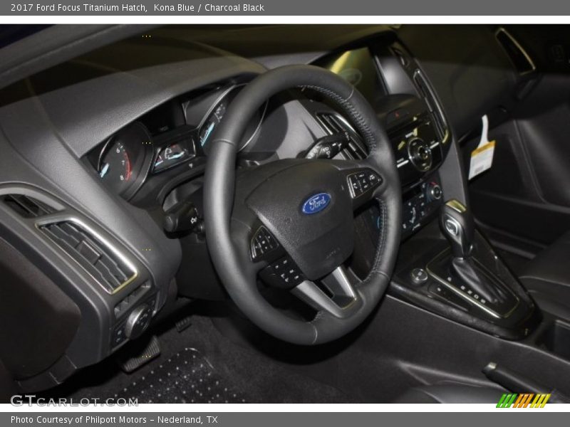 Kona Blue / Charcoal Black 2017 Ford Focus Titanium Hatch