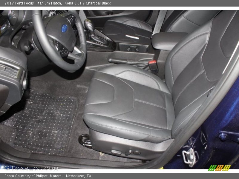 Kona Blue / Charcoal Black 2017 Ford Focus Titanium Hatch