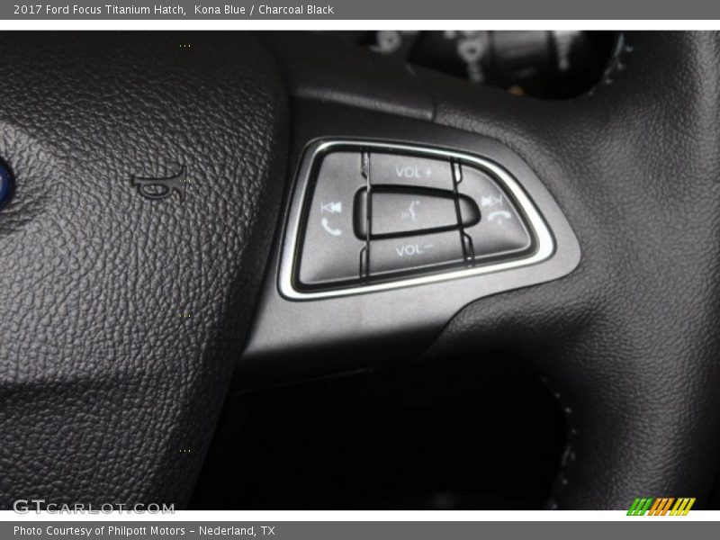 Kona Blue / Charcoal Black 2017 Ford Focus Titanium Hatch