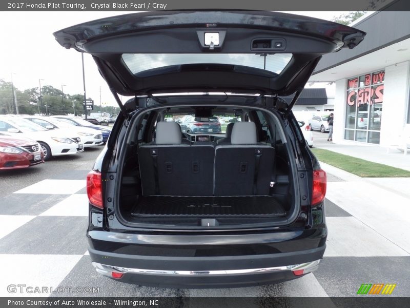 Crystal Black Pearl / Gray 2017 Honda Pilot Touring
