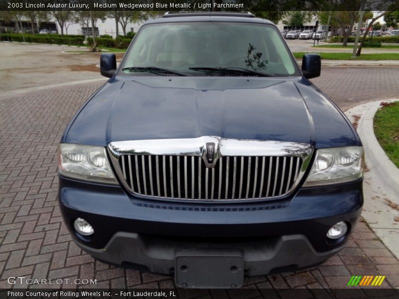 Medium Wedgewood Blue Metallic / Light Parchment 2003 Lincoln Aviator Luxury