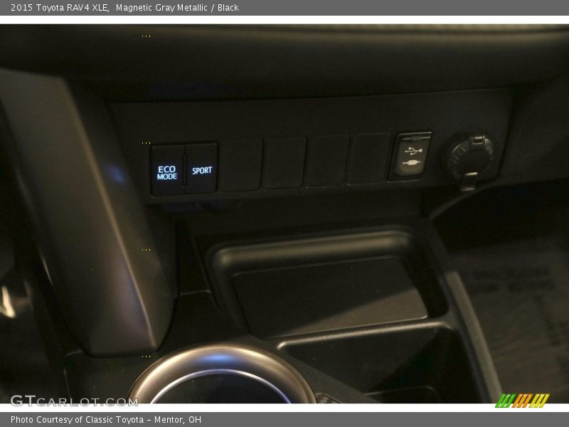 Magnetic Gray Metallic / Black 2015 Toyota RAV4 XLE