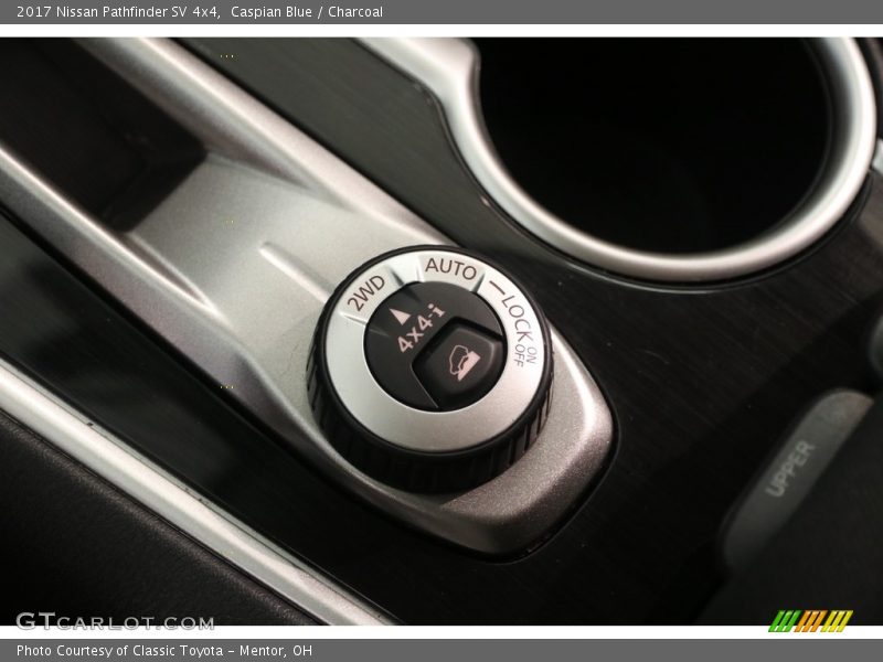 Caspian Blue / Charcoal 2017 Nissan Pathfinder SV 4x4