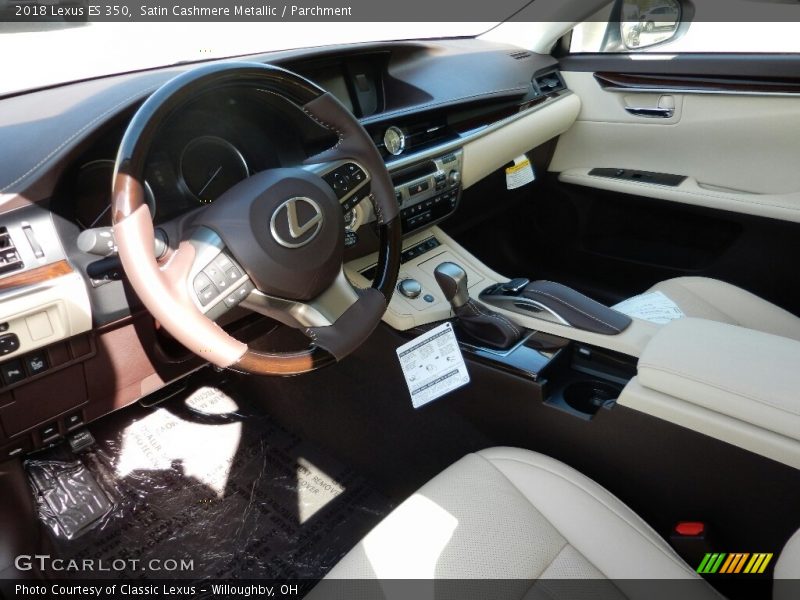  2018 ES 350 Parchment Interior