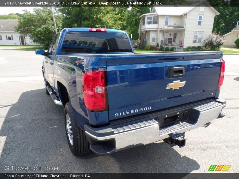 Deep Ocean Blue Metallic / Jet Black 2017 Chevrolet Silverado 2500HD LT Crew Cab 4x4