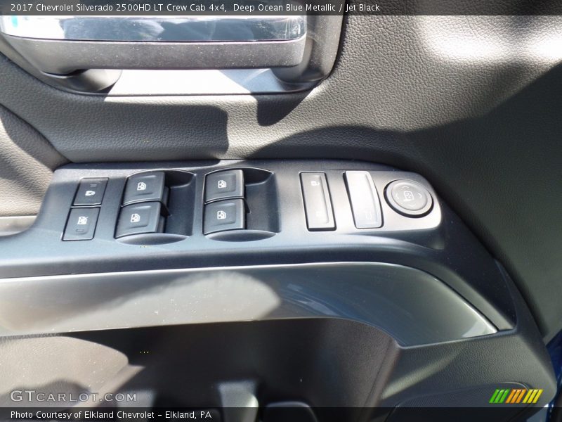 Deep Ocean Blue Metallic / Jet Black 2017 Chevrolet Silverado 2500HD LT Crew Cab 4x4