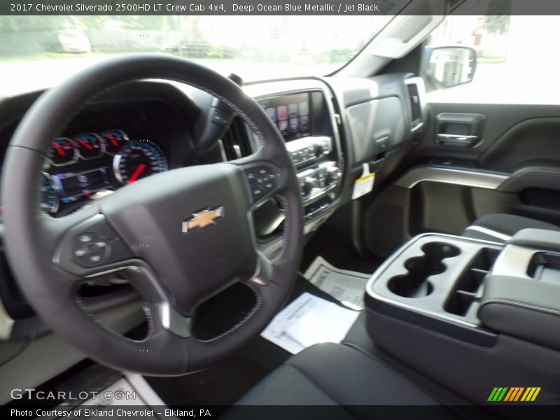 Deep Ocean Blue Metallic / Jet Black 2017 Chevrolet Silverado 2500HD LT Crew Cab 4x4