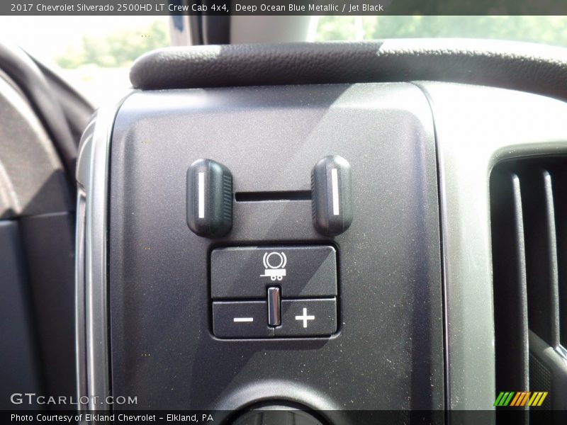 Deep Ocean Blue Metallic / Jet Black 2017 Chevrolet Silverado 2500HD LT Crew Cab 4x4