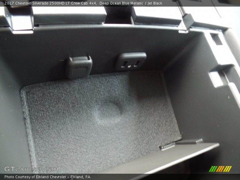 Deep Ocean Blue Metallic / Jet Black 2017 Chevrolet Silverado 2500HD LT Crew Cab 4x4