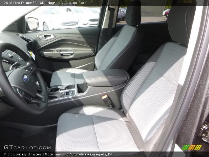 Magnetic / Charcoal Black 2018 Ford Escape SE 4WD