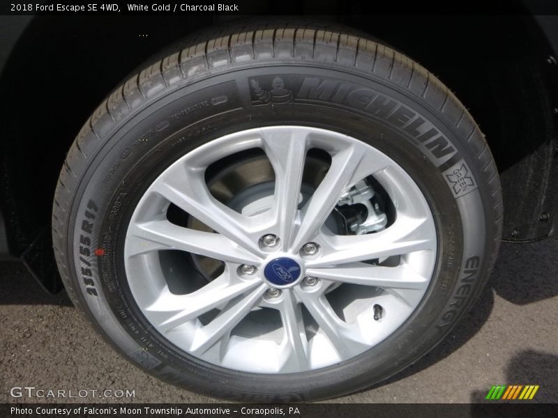 White Gold / Charcoal Black 2018 Ford Escape SE 4WD