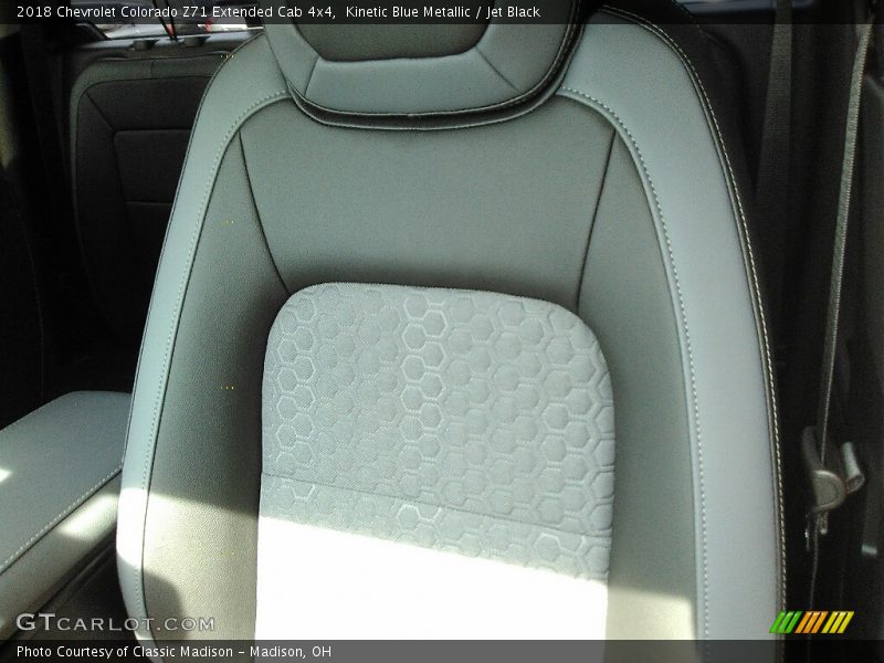 Kinetic Blue Metallic / Jet Black 2018 Chevrolet Colorado Z71 Extended Cab 4x4