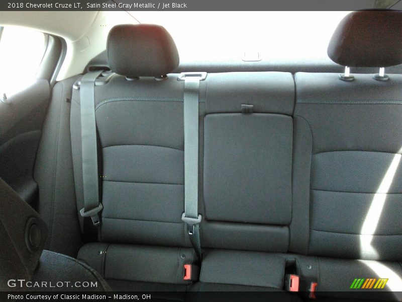Satin Steel Gray Metallic / Jet Black 2018 Chevrolet Cruze LT