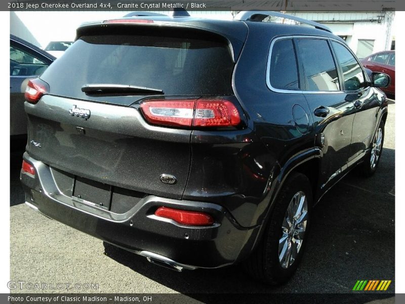Granite Crystal Metallic / Black 2018 Jeep Cherokee Overland 4x4