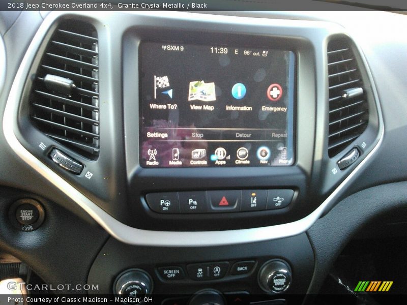 Granite Crystal Metallic / Black 2018 Jeep Cherokee Overland 4x4