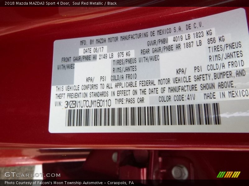 Soul Red Metallic / Black 2018 Mazda MAZDA3 Sport 4 Door