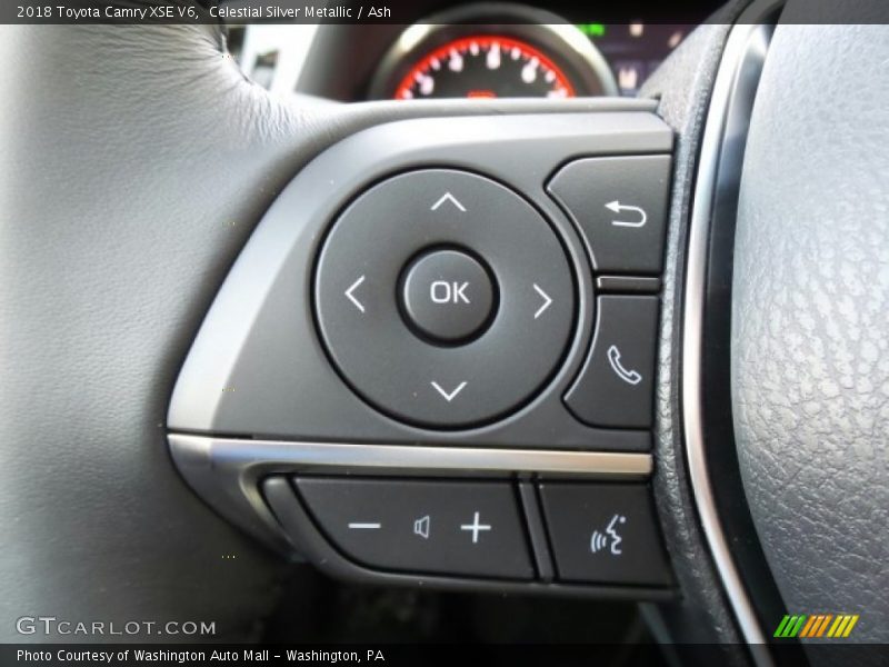 Controls of 2018 Camry XSE V6