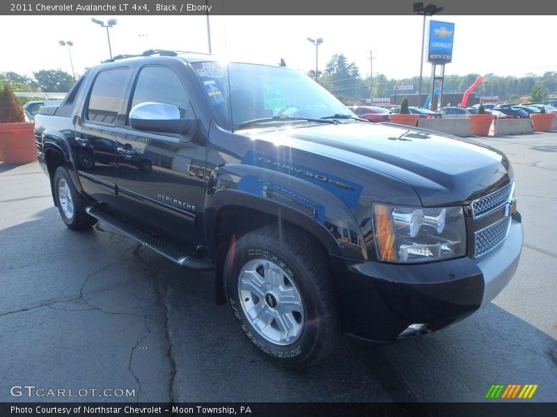Black / Ebony 2011 Chevrolet Avalanche LT 4x4
