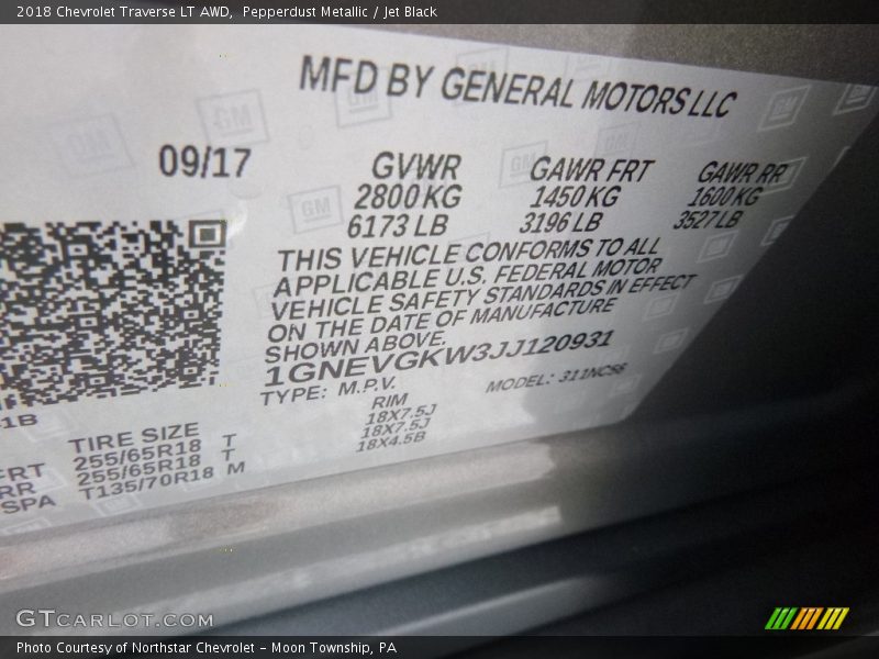 Pepperdust Metallic / Jet Black 2018 Chevrolet Traverse LT AWD