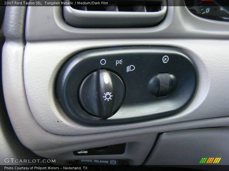 Tungsten Metallic / Medium/Dark Flint 2007 Ford Taurus SEL