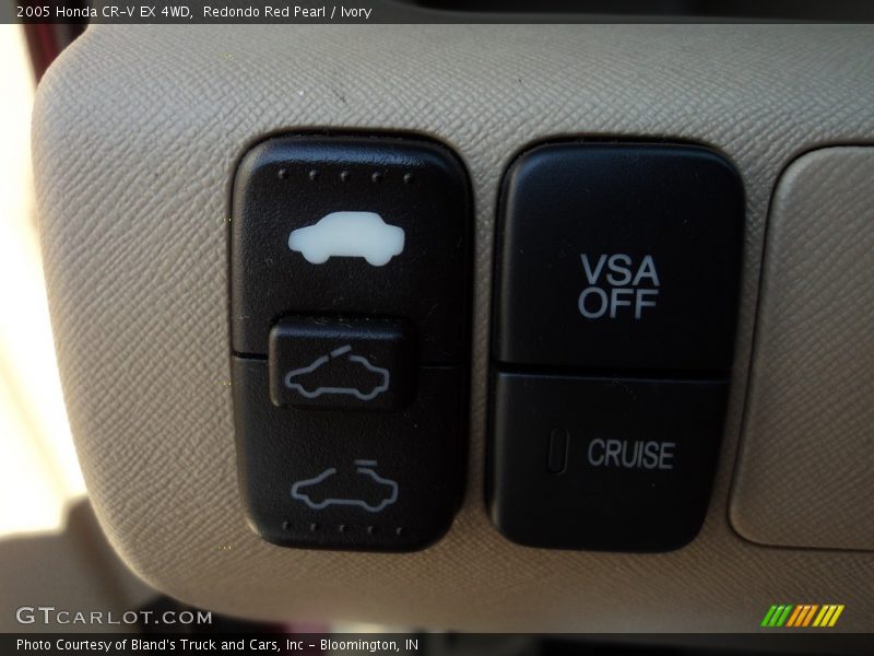 Redondo Red Pearl / Ivory 2005 Honda CR-V EX 4WD