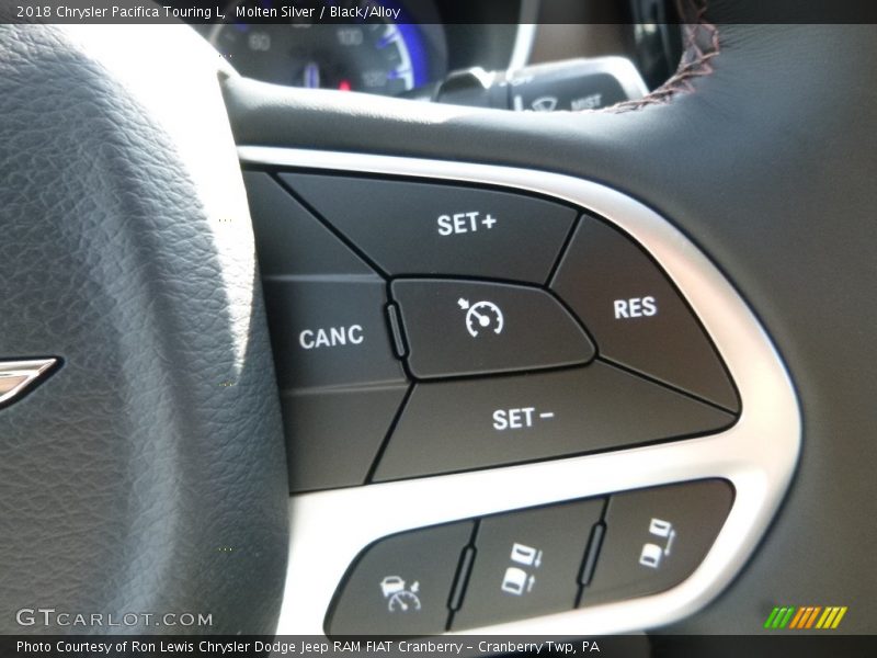 Molten Silver / Black/Alloy 2018 Chrysler Pacifica Touring L