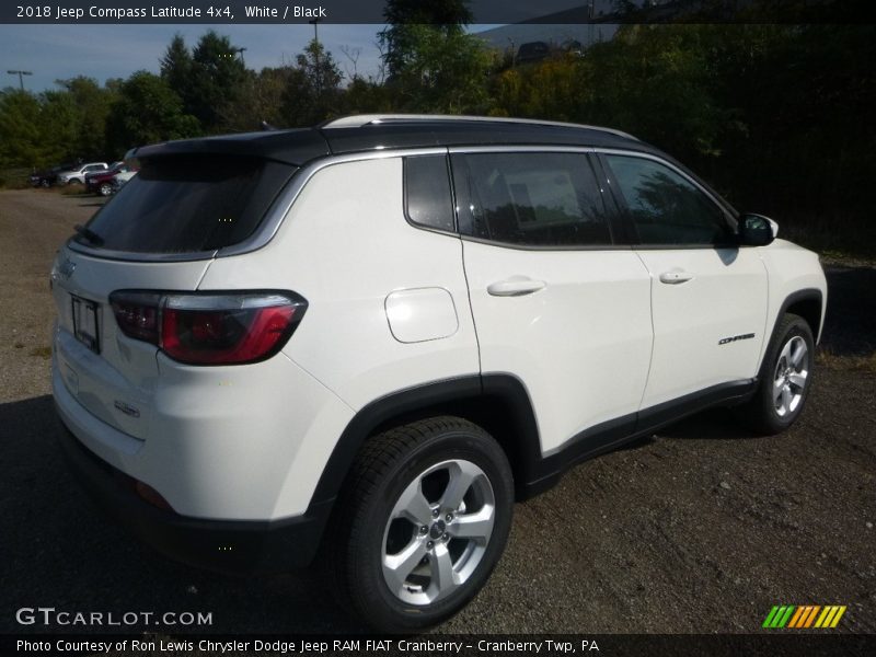 White / Black 2018 Jeep Compass Latitude 4x4