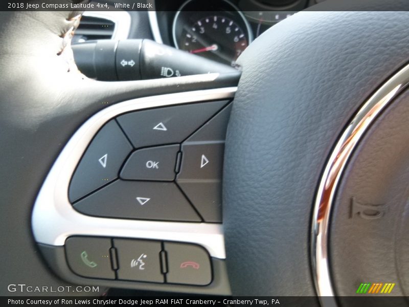 White / Black 2018 Jeep Compass Latitude 4x4