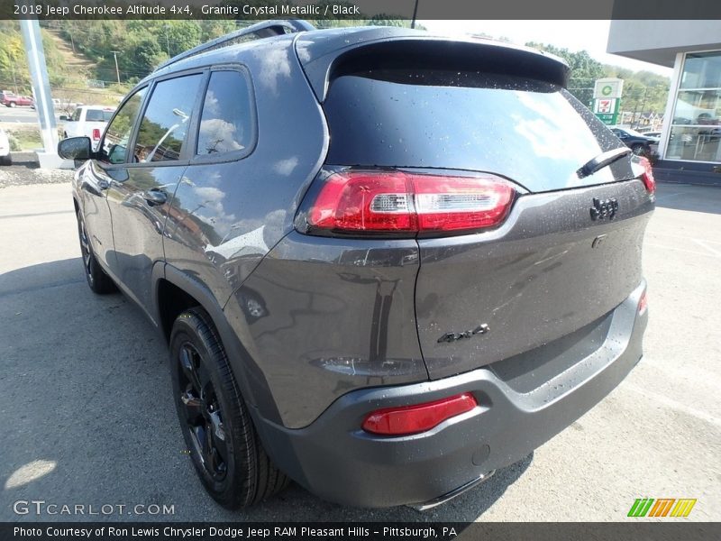 Granite Crystal Metallic / Black 2018 Jeep Cherokee Altitude 4x4