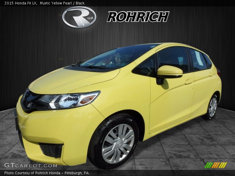 Mystic Yellow Pearl / Black 2015 Honda Fit LX