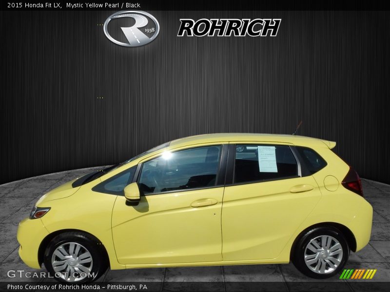 Mystic Yellow Pearl / Black 2015 Honda Fit LX