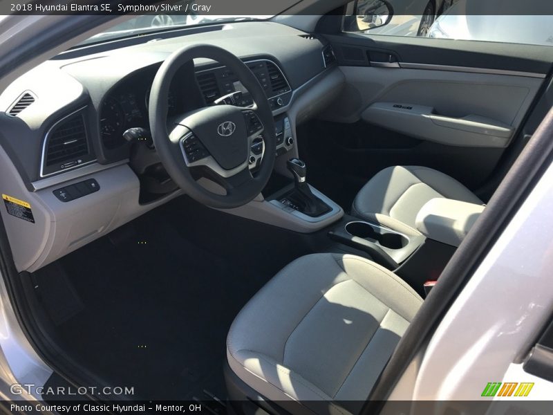 Symphony Silver / Gray 2018 Hyundai Elantra SE
