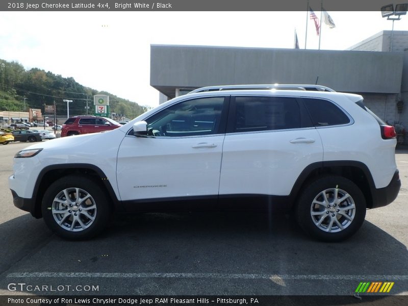 Bright White / Black 2018 Jeep Cherokee Latitude 4x4