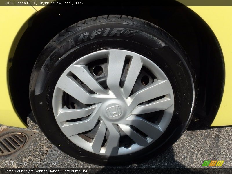Mystic Yellow Pearl / Black 2015 Honda Fit LX